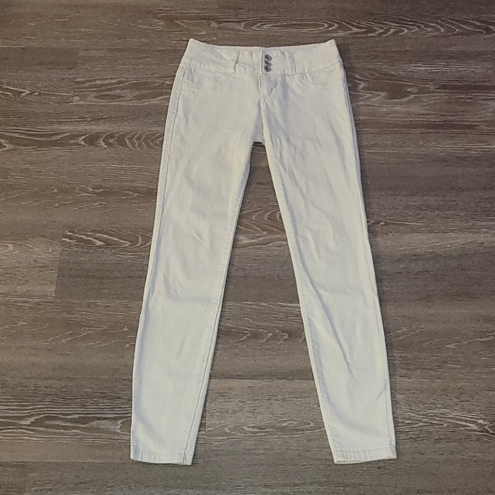white jeans